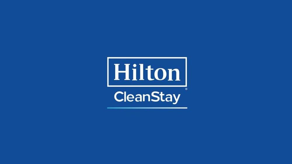Hampton & New Castle, Pa 3*